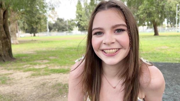 Bang!RealTeens – Adrianna Jade Is A Fresh Pussy In Porn And Loves Getting Fucked