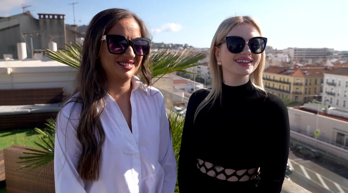 jacquieetmicheltv – Lara delights in a threesome bursting with lust!