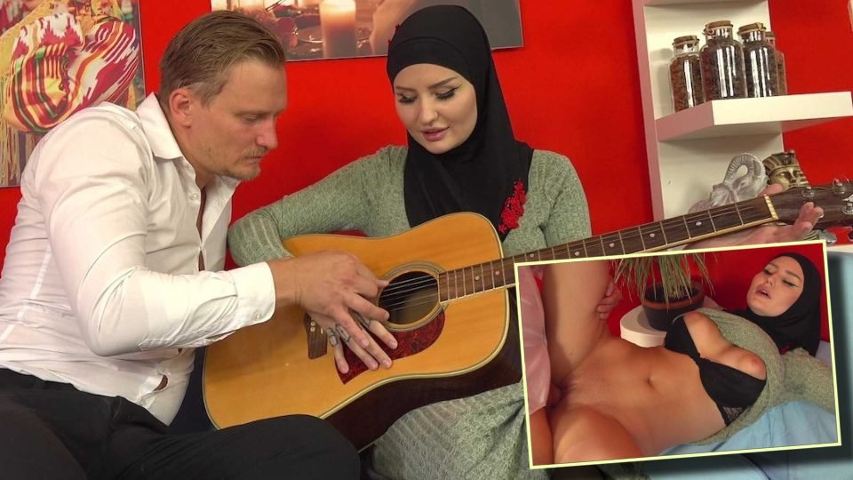 SexWithMuslims – Coco – She’s better at holding a dick than a guitar