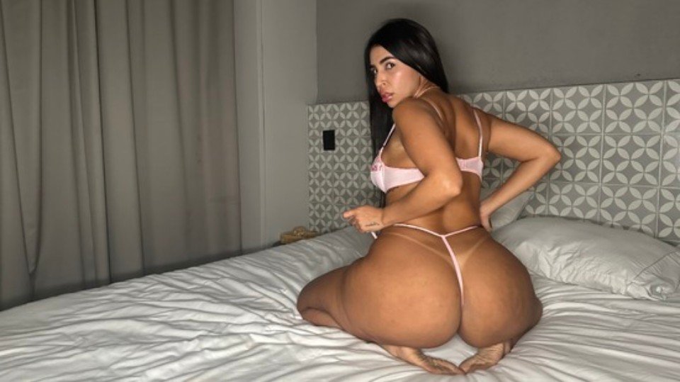 MyLifeInMiami – Mayli – Late Night Latina Loving