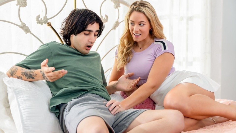 OnlyTeenBlowjobs – River Lynn – Is It As Big As My Bestie’s?