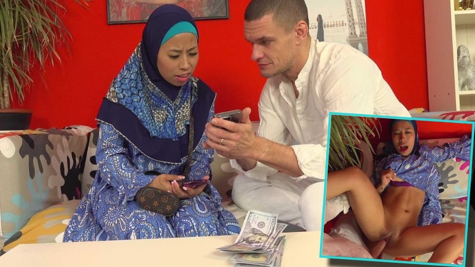 SexWithMuslims – Lore Hot – To pay for the services she spread her legs and let herself be fucked