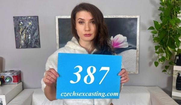 CzechSexCasting – Nicole Black – Hard anal sex during a casting photoshoot