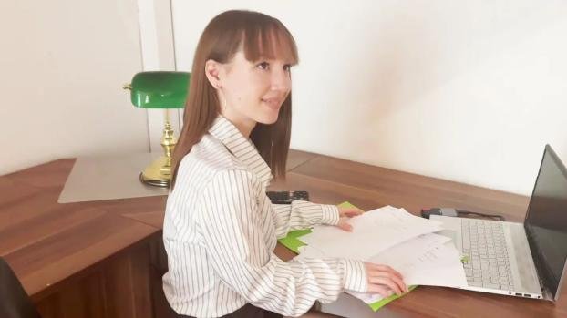 Kate (Fucked in her office)
