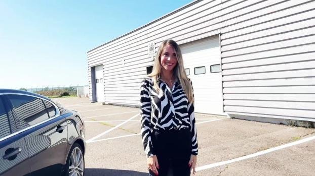 Polly (28 years old, hottie from Aix-en-Provence!)