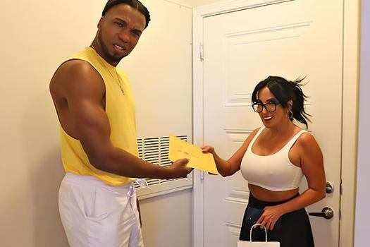 [Nookies] Abi James (You’ve Been Served!)