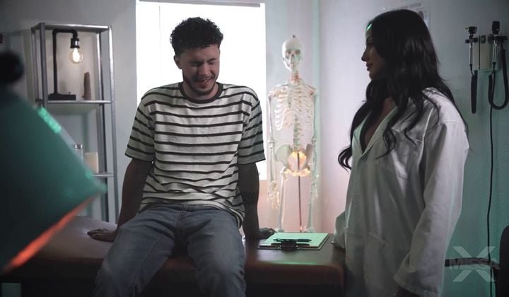 [MissaX] Jennifer White – Dr. Mom