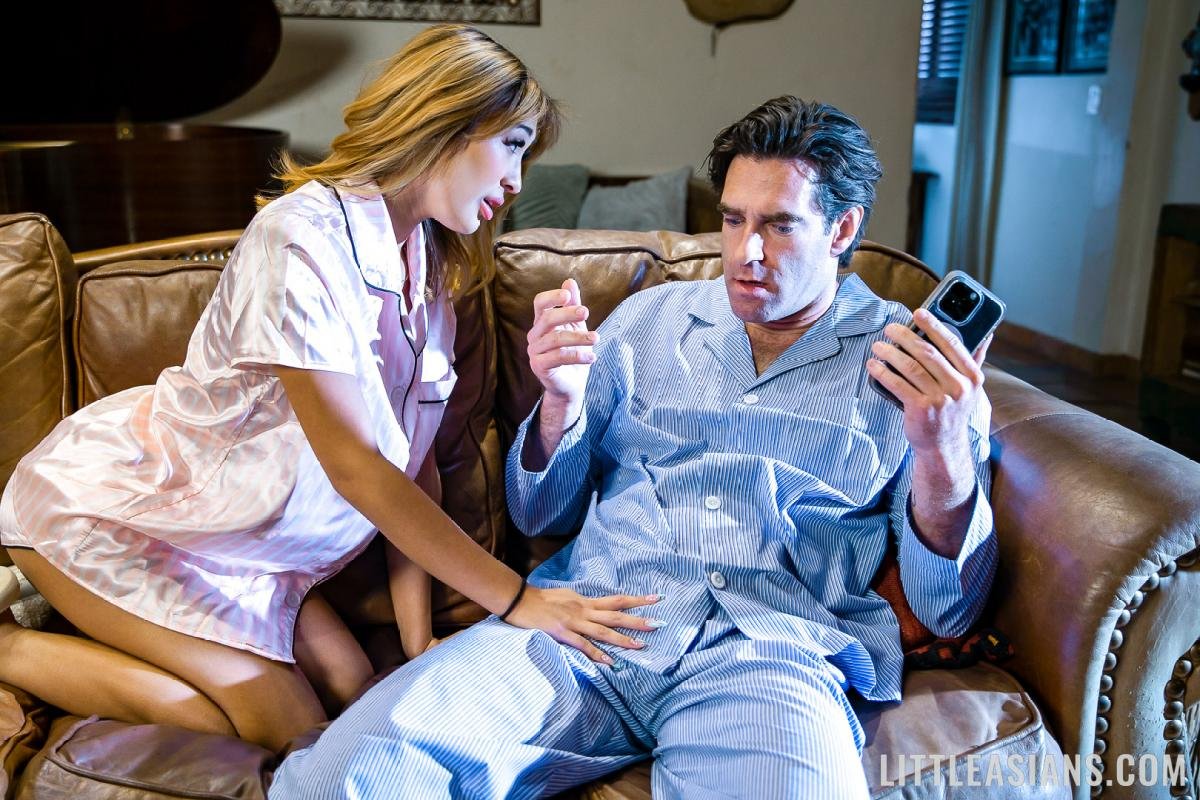 [LittleAsians] – The Perfect Timing! – Mina Luxx