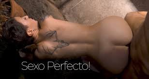 [MuchaSexo] Irogenia (Pelo corto tatuada follada al aire libre)