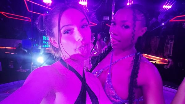 [LetsPostIt] Alexis Perez, Juniper Ren, Peach (Sex In The Vip Room)
